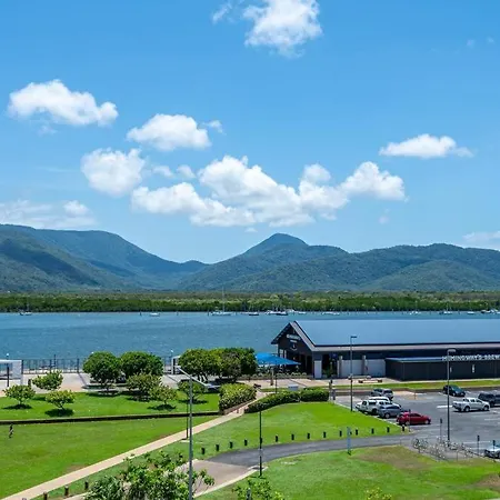 An Adorable Apartment On Abbott - Stunning Views Cairns Exterior photo